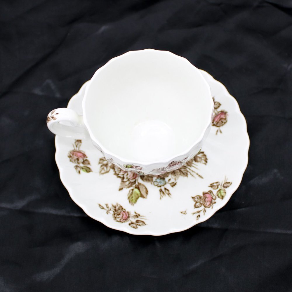 Johnson Bros Flat Cup & Saucer Set Devon Sprays Brown Multicolor - Picture 2 of 6